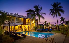 La Vaiencia Beach Resort, Morjim